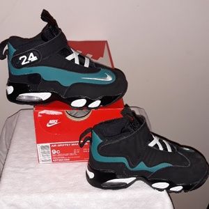 Boys or Girls Air Griffey Max Nike Gym Shoes